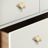 Ginkgo Leaf Shape Knob Handles，Solid Metal Drawer Pulls，Creative Decorate Pulls for Wardrobe Cupboard Drawer Bookcase Furniture (Large，Gold)