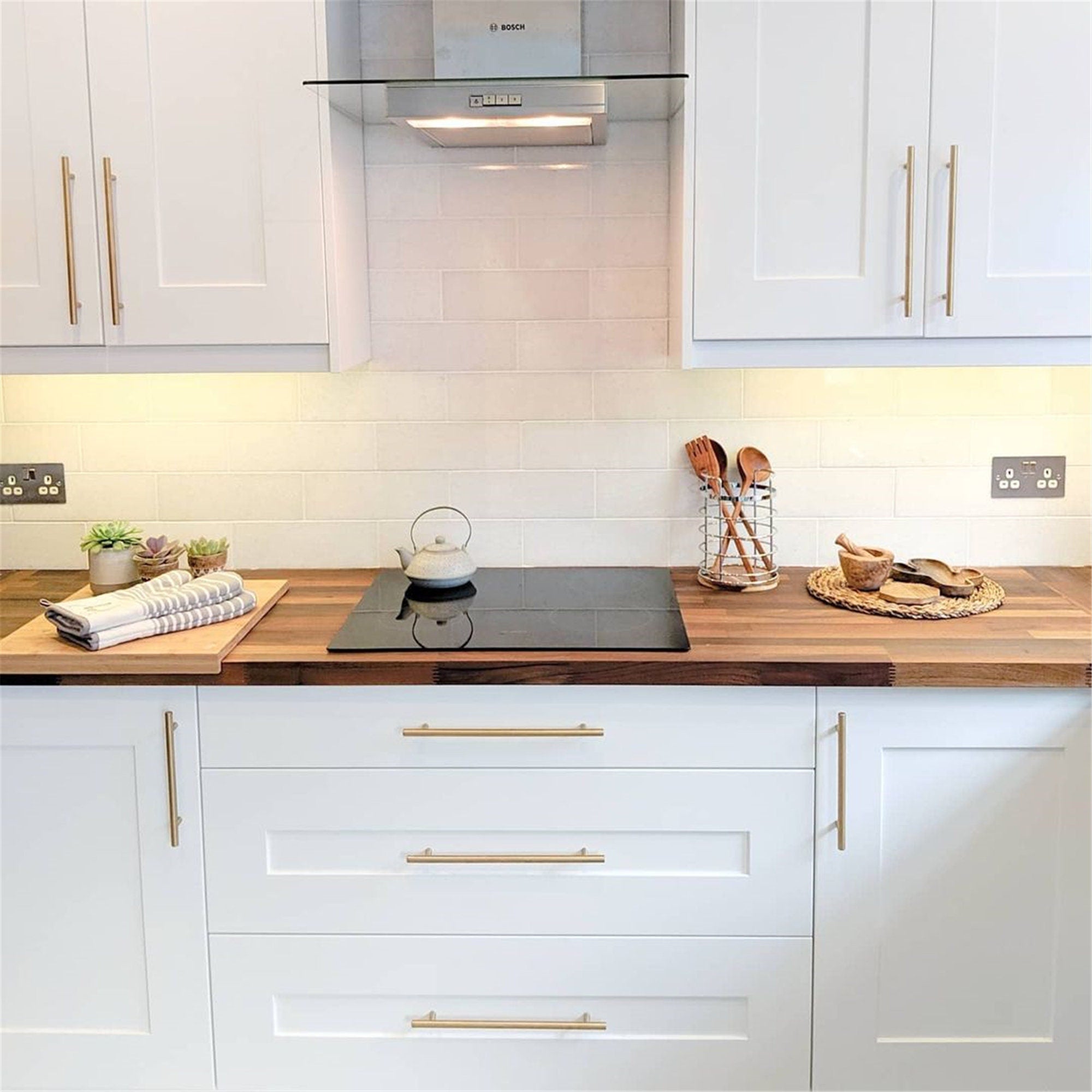 Brushed Brass Cabinet Pulls，Stainless Steel Drawer Handles，2.5" Hole Center Drawer Pulls and Door Knobs for Kitchen Dresser